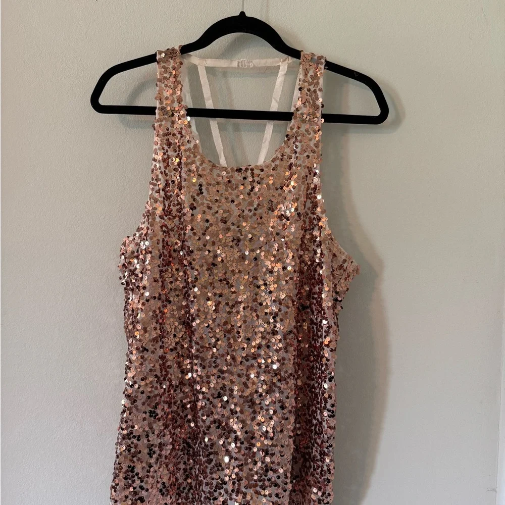 🪩 Free People Sequin Racer Back Tank Top - Picture 1 of 4